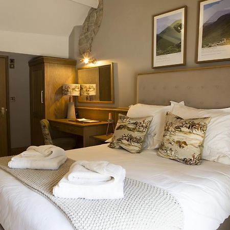 The Queen'S Head Hotel Troutbeck  Eksteriør billede